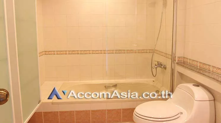 17  4 br Apartment For Rent in Sathorn ,Bangkok BTS Chong Nonsi at Kids Friendly Space AA15429