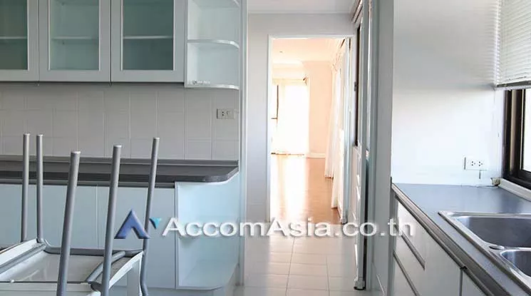 6  4 br Apartment For Rent in Sathorn ,Bangkok BTS Chong Nonsi at Kids Friendly Space AA15429