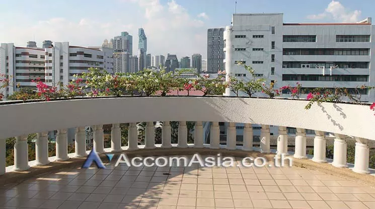 15  4 br Apartment For Rent in Sathorn ,Bangkok BTS Chong Nonsi at Kids Friendly Space AA15429