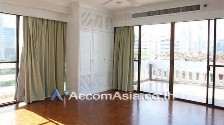 8  4 br Apartment For Rent in Sathorn ,Bangkok BTS Chong Nonsi at Kids Friendly Space AA15429