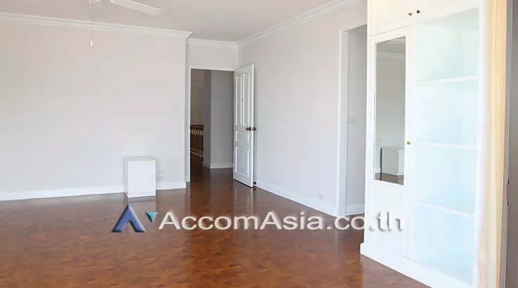 11  4 br Apartment For Rent in Sathorn ,Bangkok BTS Chong Nonsi at Kids Friendly Space AA15429