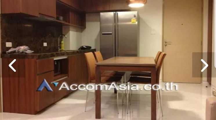  2 Bedrooms  Condominium For Sale in Sukhumvit, Bangkok  near BTS Phrom Phong (AA15464)