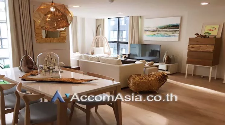 unit 3 Bedrooms  Condominium For Rent & Sale in Sukhumvit, Bangkok  near BTS Thong Lo (AA15469)