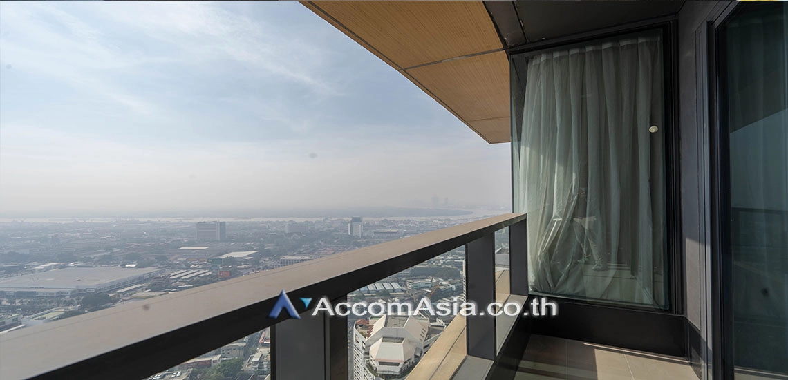 unitCorner Unit |  3 Bedrooms  Condominium For Rent & Sale in Sukhumvit, Bangkok  near BTS Phrom Phong (AA15495)