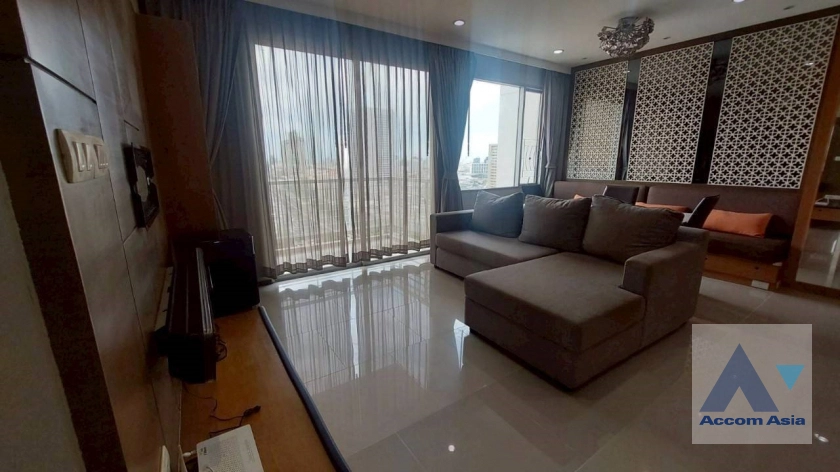  Villa Sathorn Condominium  2 Bedroom for Rent BTS Krung Thon Buri in Charoennakhon Bangkok