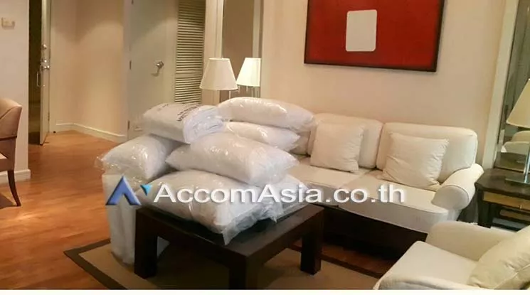 unit 1 Bedroom  Condominium For Rent in Ploenchit, Bangkok  near BTS Chitlom (AA15540)