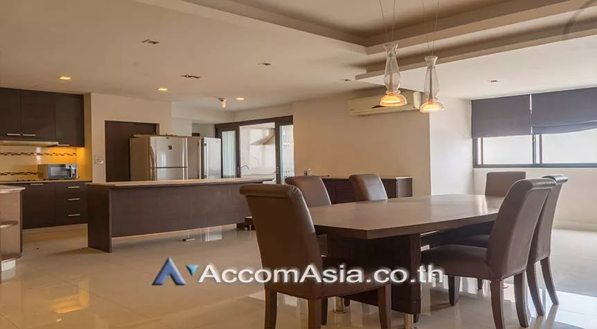 Duplex Condo, Pet friendly condominium for rent in Sukhumvit, Bangkok Code AA15541