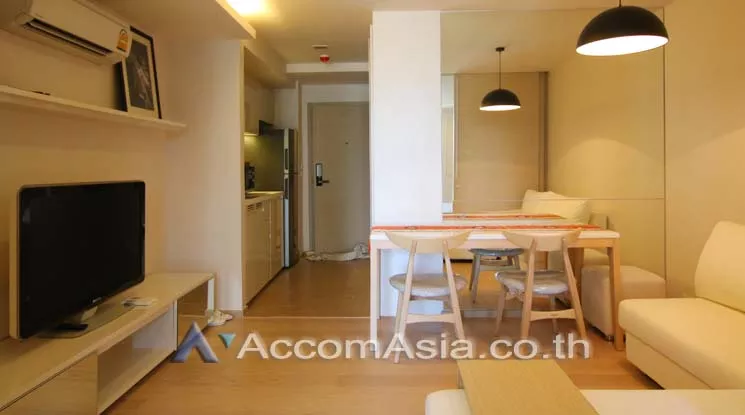 unitCorner Unit |  1 Bedroom  Condominium For Rent & Sale in Sukhumvit, Bangkok  near BTS Thong Lo (AA15559)