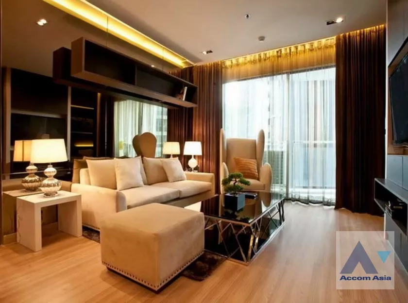  1 Bedroom  Condominium For Sale in Sukhumvit, Bangkok  near BTS Phra khanong (AA15644)