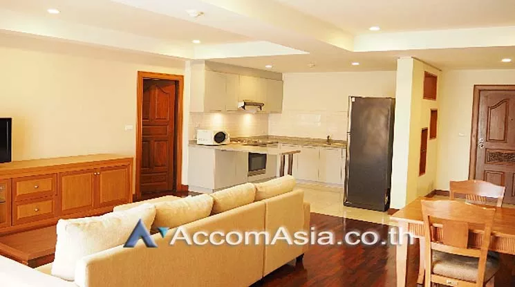 unit 2 Bedrooms  Apartment For Rent in Ploenchit, Bangkok  near BTS Ploenchit (AA15695)