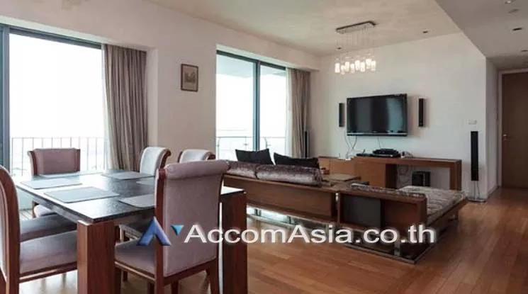  3 Bedrooms  Condominium For Rent & Sale in Sathorn, Bangkok  near BRT Wat Dan (AA15697)