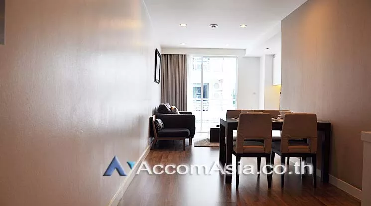  2 Bedrooms  Apartment For Rent in Sathorn, Bangkok  near BTS Surasak (AA15727)