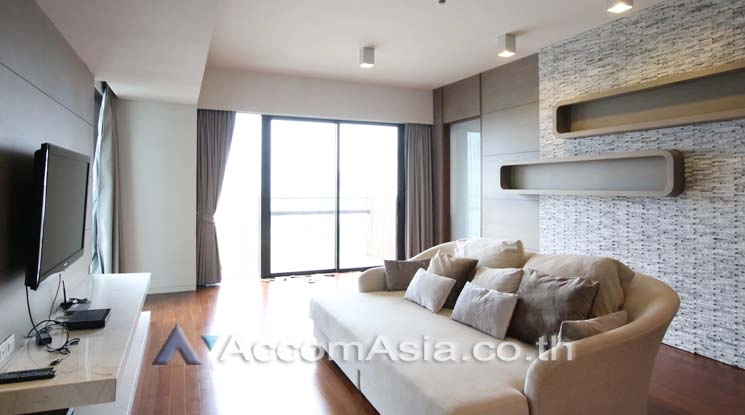  2  2 br Condominium For Rent in Ploenchit ,Bangkok BTS Ratchadamri at Hansar Residence AA15744