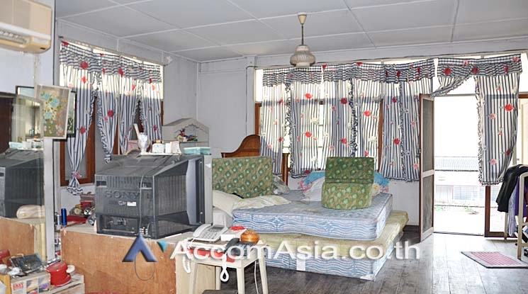 8  3 br House For Rent in Sukhumvit ,Bangkok BTS Thong Lo AA15746