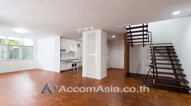 4  3 br House for rent and sale in Sukhumvit ,Bangkok BTS Thong Lo AA15751