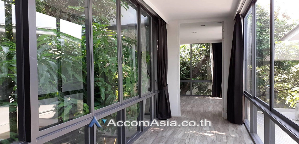  1  2 br House for rent and sale in Sukhumvit ,Bangkok BTS Thong Lo AA15752