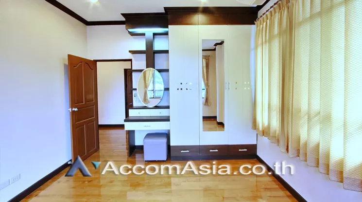 16  4 br House For Rent in Sukhumvit ,Bangkok BTS Ekkamai AA15757