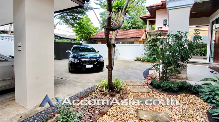 19  4 br House For Rent in Sukhumvit ,Bangkok BTS Ekkamai AA15757