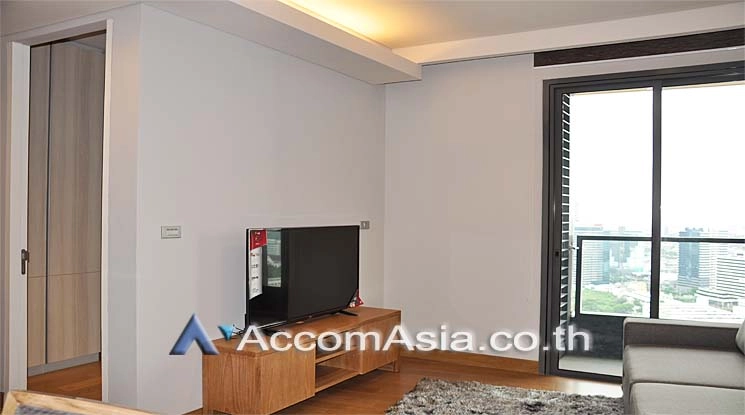 unit 2 Bedrooms  Condominium For Rent in Sukhumvit, Bangkok  near BTS Phrom Phong (AA15765)