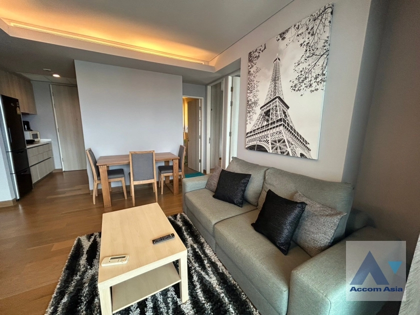 unitCorner Unit |  2 Bedrooms  Condominium For Rent in Sukhumvit, Bangkok  near BTS Phrom Phong (AA15766)