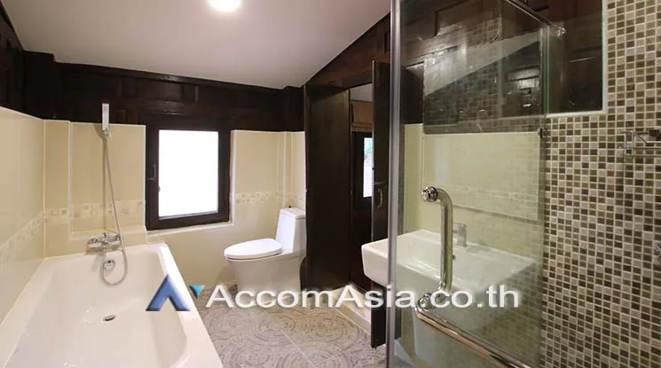 9  3 br House For Rent in Sukhumvit ,Bangkok BTS Thong Lo AA15769