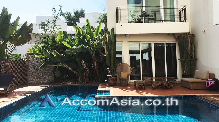 unitPrivate Swimming Pool |  4 Bedrooms  House For Rent in Sukhumvit, Bangkok  near BTS Ekkamai (40199)