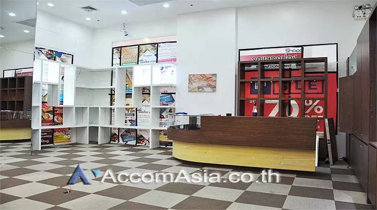 unit Retail / showroom For Rent in Ratchadaphisek, Bangkok  near MRT Rama 9 (AA15795)