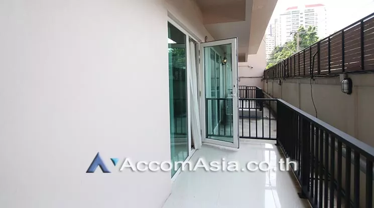 10  3 br Apartment For Rent in Sukhumvit ,Bangkok BTS Ekkamai at Spacious Unique AA15805