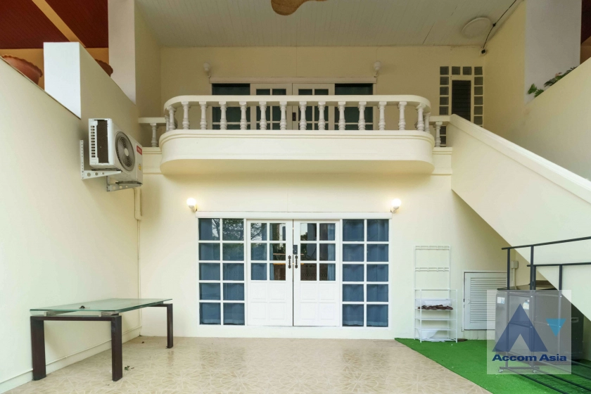 45  5 br Townhouse For Rent in Sukhumvit ,Bangkok BTS Thong Lo at Thonglo Classic Home AA15817