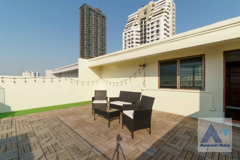 12  5 br Townhouse For Rent in Sukhumvit ,Bangkok BTS Thong Lo at Thonglo Classic Home AA15817