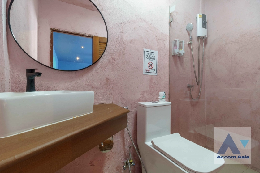 18  5 br Townhouse For Rent in Sukhumvit ,Bangkok BTS Thong Lo at Thonglo Classic Home AA15817