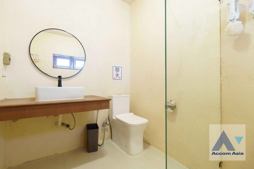 38  5 br Townhouse For Rent in Sukhumvit ,Bangkok BTS Thong Lo at Thonglo Classic Home AA15817