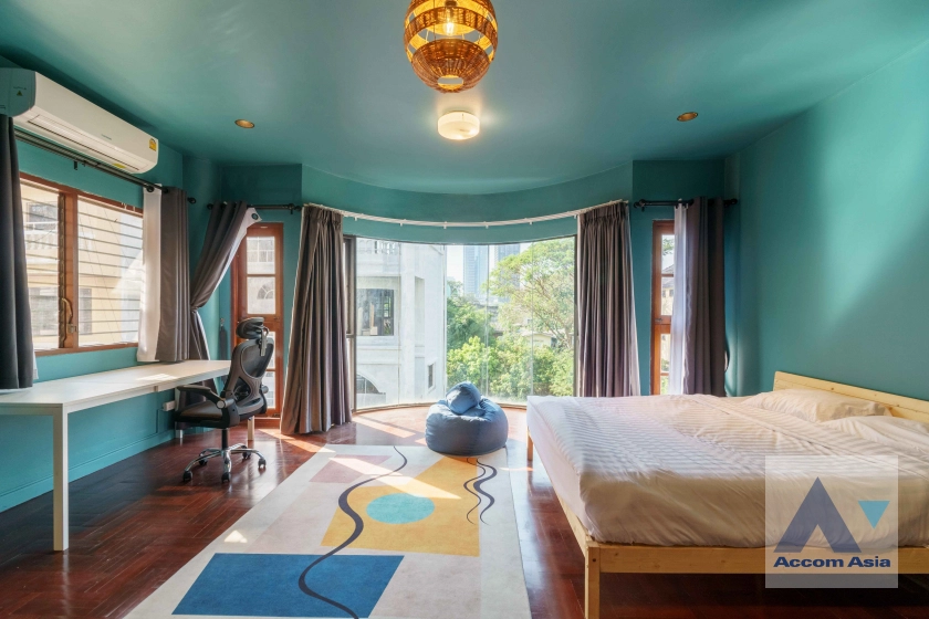 21  5 br Townhouse For Rent in Sukhumvit ,Bangkok BTS Thong Lo at Thonglo Classic Home AA15817