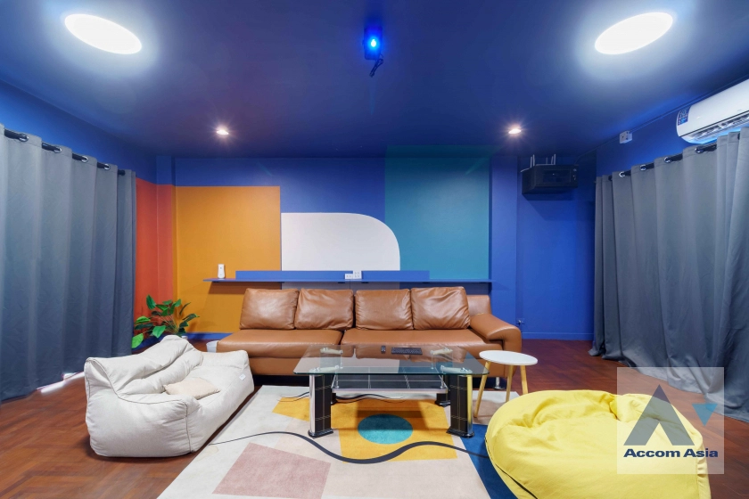  1  5 br Townhouse For Rent in Sukhumvit ,Bangkok BTS Thong Lo at Thonglo Classic Home AA15817