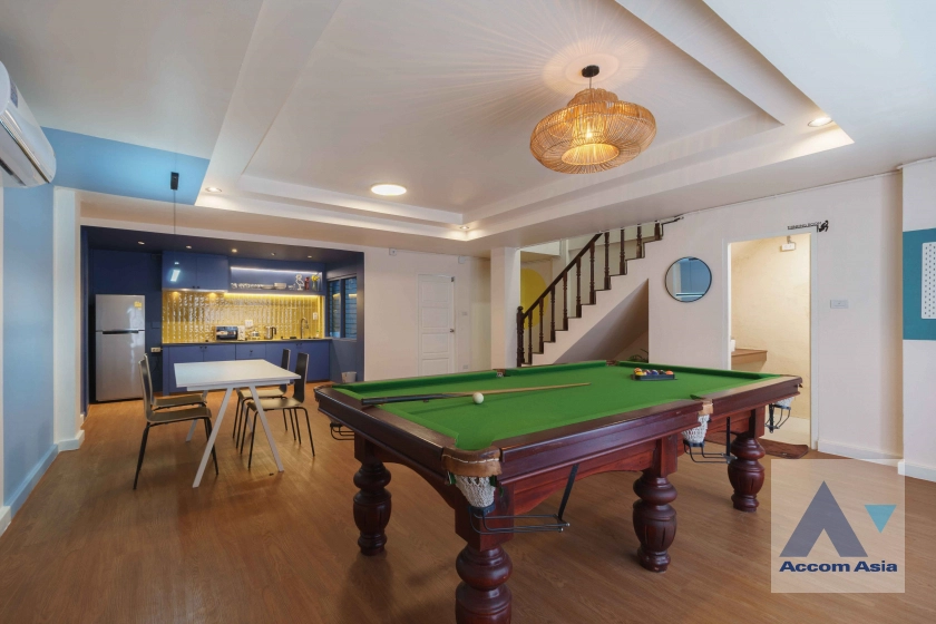  1  5 br Townhouse For Rent in Sukhumvit ,Bangkok BTS Thong Lo at Thonglo Classic Home AA15817