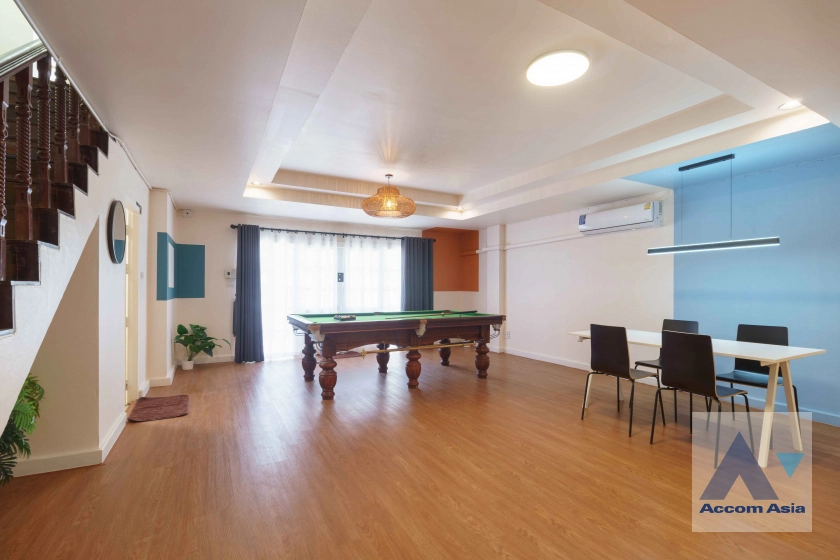 6  5 br Townhouse For Rent in Sukhumvit ,Bangkok BTS Thong Lo at Thonglo Classic Home AA15817