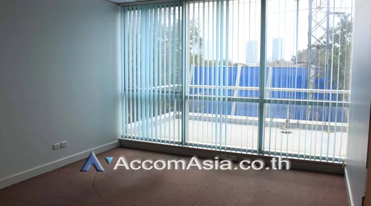 4  Office Space For Rent in Ploenchit ,Bangkok MRT Lumphini at Kian Gwan 3 AA15855