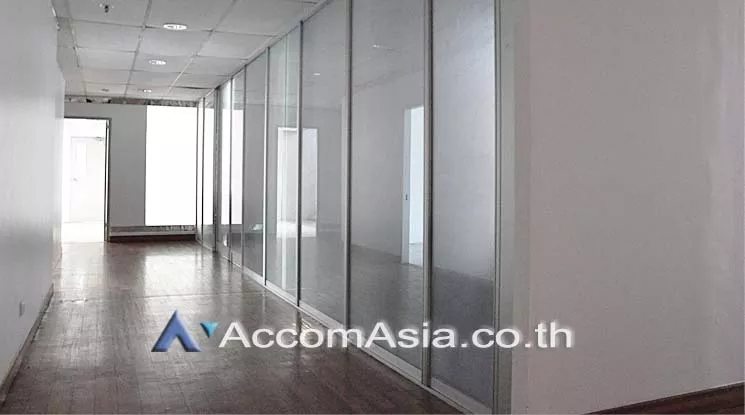  1  Office Space For Rent in Ploenchit ,Bangkok MRT Lumphini at Kian Gwan 3 AA15858