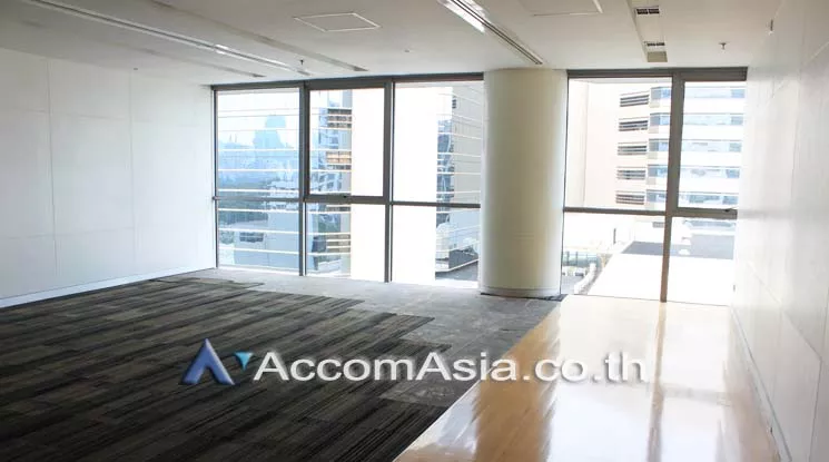 5  Office Space For Rent in Ploenchit ,Bangkok MRT Lumphini at Kian Gwan 2 AA15864