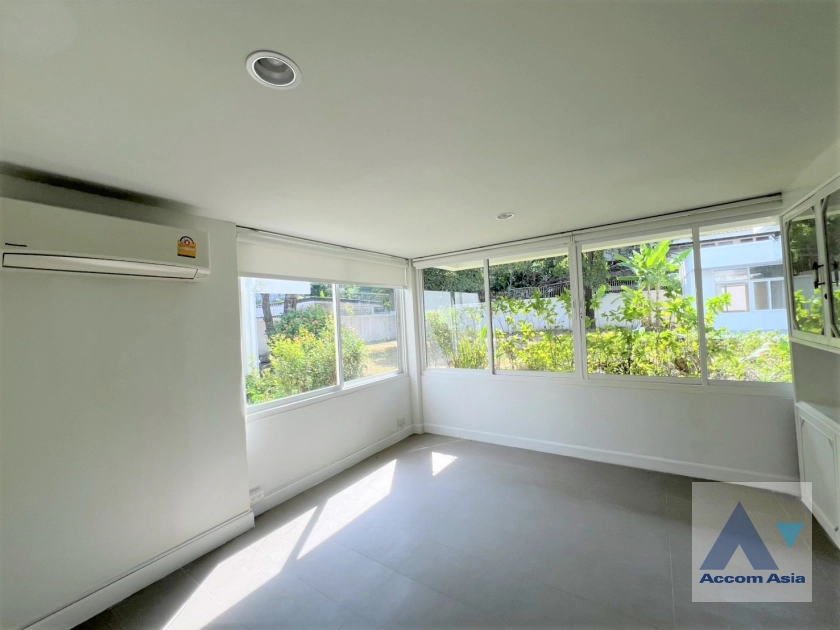 14  7 br House for rent and sale in Sukhumvit ,Bangkok BTS Ekkamai 90523