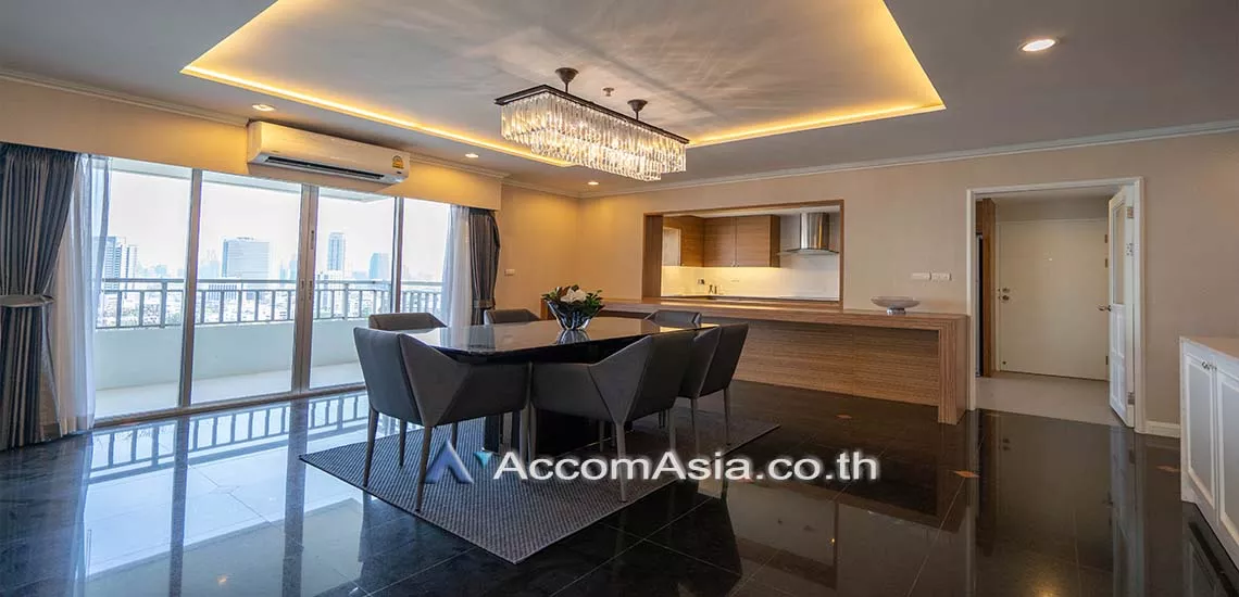  3 Bedrooms  Condominium For Rent in Sathorn, Bangkok  near BTS Sala Daeng - MRT Lumphini (AA15877)