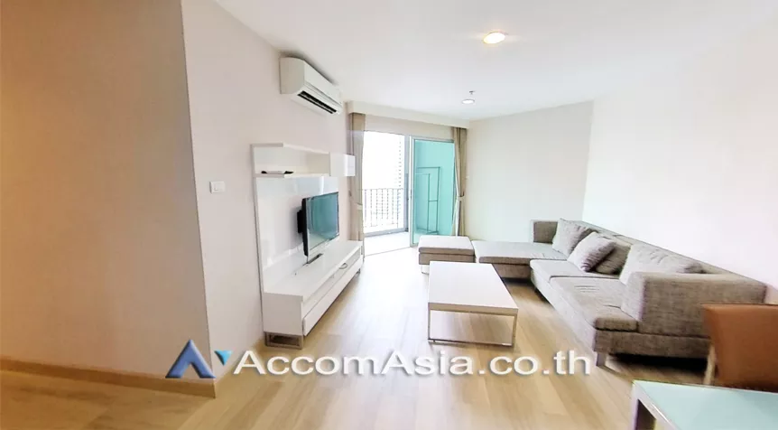  2 Bedrooms  Condominium For Rent in Ratchadapisek, Bangkok  near MRT Rama 9 (AA15900)