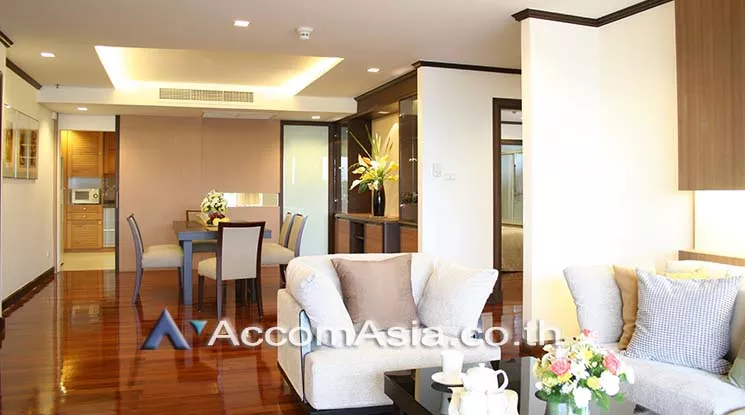 Big Balcony |  3 Bedrooms  Apartment For Rent in Sukhumvit, Bangkok  near BTS Asok - MRT Sukhumvit (AA15908)