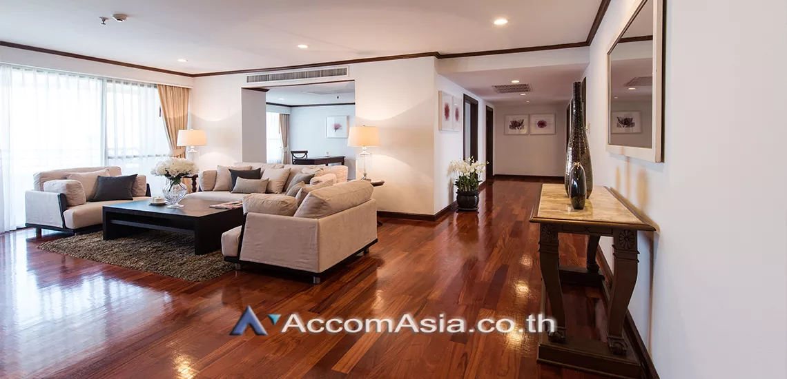  1  3 br Apartment For Rent in Sukhumvit ,Bangkok BTS Asok - MRT Sukhumvit at Warm Family Atmosphere AA15909
