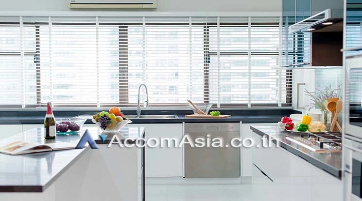 4  4 br Apartment For Rent in Sukhumvit ,Bangkok BTS Asok - MRT Sukhumvit at Warm Family Atmosphere AA15910