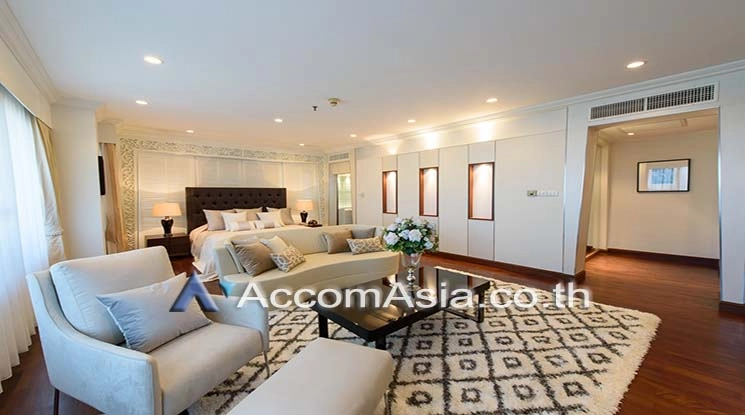 6  4 br Apartment For Rent in Sukhumvit ,Bangkok BTS Asok - MRT Sukhumvit at Warm Family Atmosphere AA15910