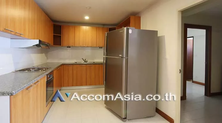 unitPet friendly |  3 Bedrooms  Apartment For Rent in Ploenchit, Bangkok  near BTS Ploenchit (AA15933)