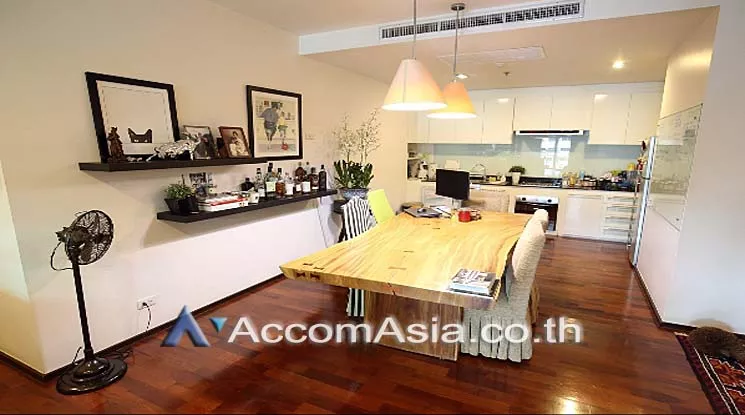 unit 2 Bedrooms  Condominium For Rent in Sukhumvit, Bangkok  near BTS Thong Lo (AA15938)