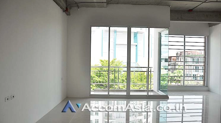  2  4 br Condominium for rent and sale in Sathorn ,Bangkok BRT Nararam 3 at Supalai Prima Riva AA15955