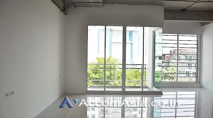 Home Office |  Supalai Prima Riva Condominium  4 Bedroom for Rent BRT Nararam 3 in Sathorn Bangkok